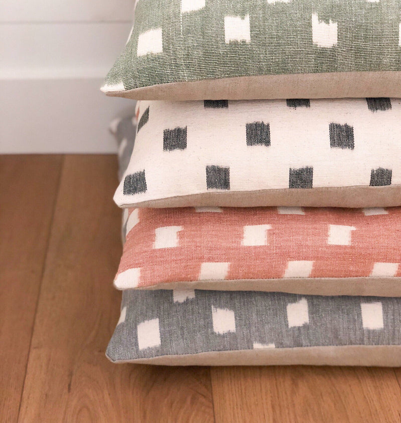 Linen and Cloth Designer Pillow Covers // Kufri Rex in Grey // Gray Decorative Pillows // Farmhouse Pillow // Modern Farmhouse Decor